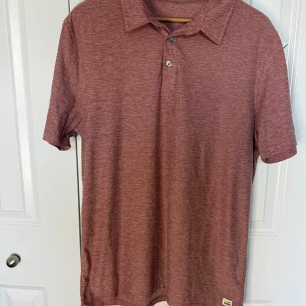 Vuori Men's Strato Tech Polo heathered red size M